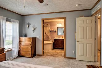 其他 4 Lyndonville Home w/ Fire Pit, Screened Patio & A/C