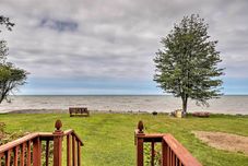 其他 Lyndonville Home w/ Fire Pit, Screened Patio & A/C