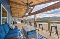 Others Upscale Riverfront Home w/ Beach & Fire Pit!