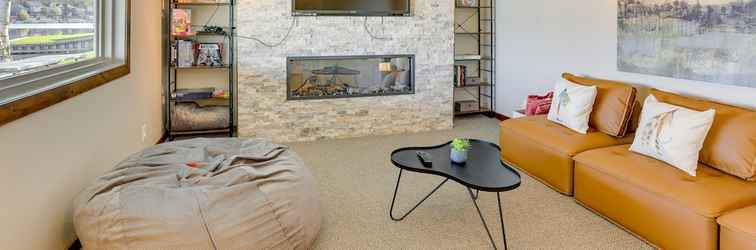 อื่นๆ Omaha Area Vacation Rental Home w/ Private Beach