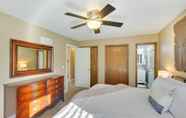 Others 6 Omaha Area Vacation Rental Home w/ Private Beach