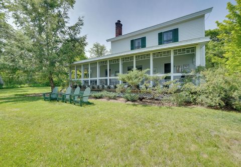 Lain-lain Waterfront Schroon Lake Home w/ Boat Dock!