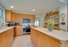 其他 6 Waterfront Schroon Lake Home w/ Boat Dock!