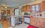 Lainnya 2 Charming Poconos Abode w/ Gas Grill + Fire Pit!