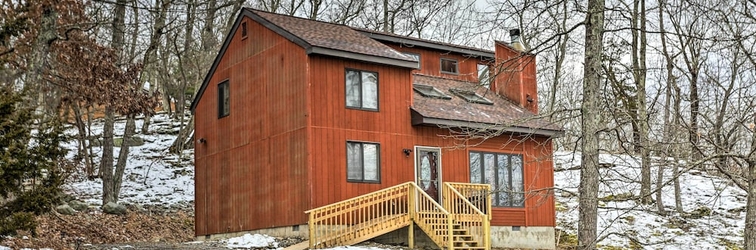 Khác Charming Poconos Abode w/ Gas Grill + Fire Pit!