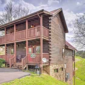 Primary image 1 Mountain Pool Lodge Sevierville Cabin w/ Hot Tub, Hatfield and McCoy Dinner Show Hotels