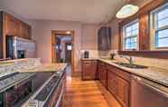 Lain-lain 3 Classy Colonial House w/ Furnished Sunroom!