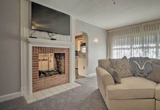 Others 4 Pool, Game Room: Luxe Lewes Family Beach House!