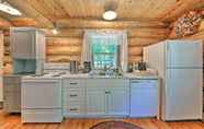 Lainnya 5 Expansive Moyie Riverfront Cabin - Pets Welcome!