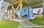 Others 4 Cozy Surfside Beach House w/ Deck & Gulf Views!