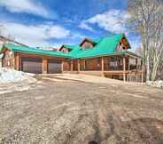 Others 3 Bright Bear Lake Lodge w/ Hot Tub + Game Room