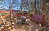 Others 7 Franklin Family Home w/ 2 Decks & Fire Pit!