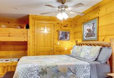 기타 3 3 Mi to Dollywood: Pigeon Forge Resort Studio!