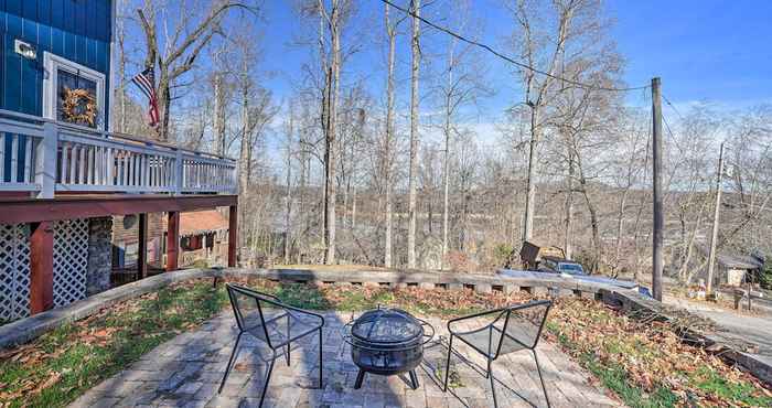 อื่นๆ Gray Home w/ View of Boone Lake + Fire Pit!