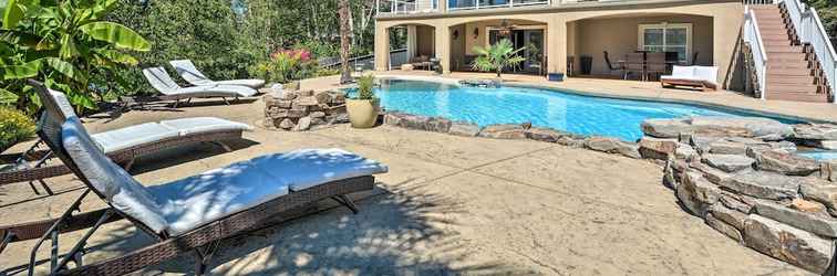 Others Luxe Grants Pass Getaway With Riverfront Views!