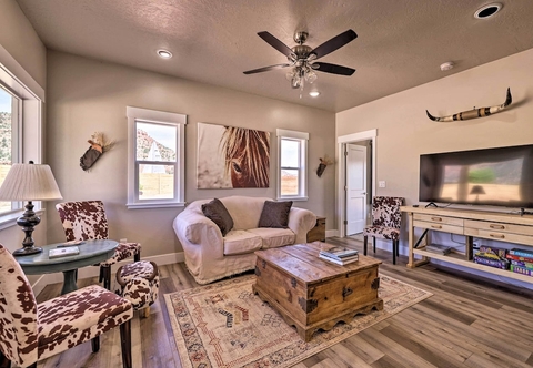 Others Quiet Kanab Home w/ Panoramic Views & Porch!