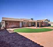 Others 5 Family-friendly El Paso Abode w/ Large Yard!