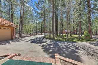 อื่นๆ 4 Expansive Pinetop Cabin w/ Fireplace + Grill!