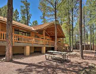 อื่นๆ 2 Expansive Pinetop Cabin w/ Fireplace + Grill!