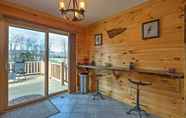 Lain-lain 3 Quiet Shenandoah Cabin w/ Porch & Pastoral Views!