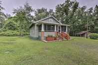 Others Renovated Home w/ Screened-in Patio on Hwy 90!