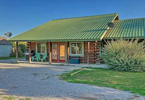 Lain-lain Cozy Teton Valley Escape: Pet Friendly w/ a Fee!