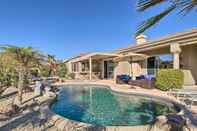 Others Elegant Desert Oasis w/ Fire Pit + Mtn View!