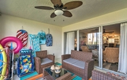 Others 2 Beachfront Paradise in Heart of Siesta Key!