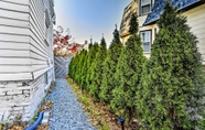 Others 6 Stylish Newark Home w/ Deck < 14 Mi to Nyc!