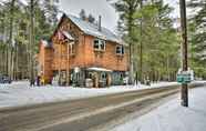 Others 6 Cozy Brantingham Home: Fish, Hunt, Snowmobile