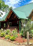 ภาพหลัก Authentic Smoky Mtn Cabin: Hike, Fish, Canoe, Play