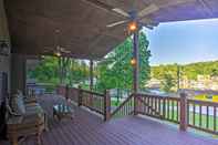 Khác Lakefront Sunrise Beach Home w/ Boat Dock!