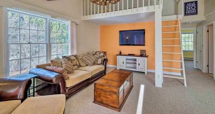 Others Clean Condo w/ Loft 2 Mi to Windham Mountain Ski!