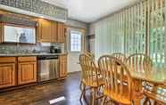 Lainnya 3 Spacious Apt w/ Yard: 3 Mi to Windham Mountain