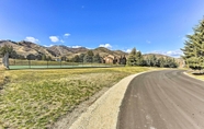 อื่นๆ 4 Superb Park City Townhome - Walk to Ski Lift!