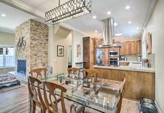 其他 6 Renovated North Bend Cottage: Near Eateries!