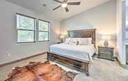 Lain-lain 2 Chic Show Low Townhome w/ Bbq: Dogs Welcome!