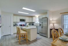 Others 3 < 4 Mi to Shore: 'asteri House' in Rehoboth Beach!