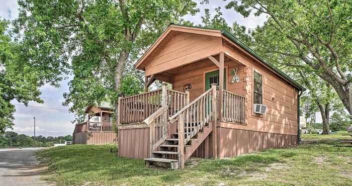 Lainnya Quaint Cabin w/ Covered Porch on Douglas Lake