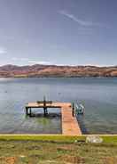 Primary image Waterfront Manson Cabin on Lake Chelan w/ Deck!