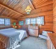 Others 2 Waterfront Manson Cabin on Lake Chelan w/ Deck!