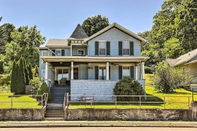 Others Finger Lakes Home w/ Sweeping Views and Sun Deck!