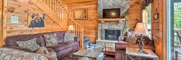 其他 Charming Cabin in the Smokies: Hot Tub & Game Room