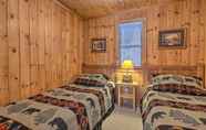 Khác 6 Lakefront Escape w/ Fishing Pier & Snowmobiling!