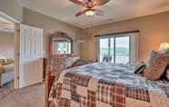 Others 2 Classy Lakefront Condo w/ Balcony & Pool Access!