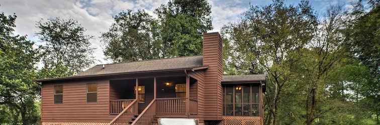 Others Creekfront Cabin Near Chattanooga w/ Hot Tub!