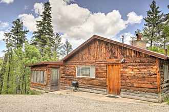Others 4 2BR Ruidoso Cabin Surrounded by Wildlife!