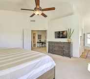 Khác 4 Upscale, Modern Abode - Walk to South Mtn Park!