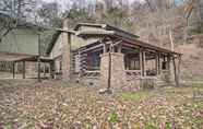 Others 4 Spacious Newport Cabin in Tranquil Setting!