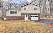 Khác 5 Modern East Stroudsburg Home w/ Pool + Fire Pit